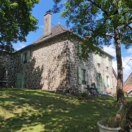 Casa de Férias Superbe Maison De Maitre Vebret